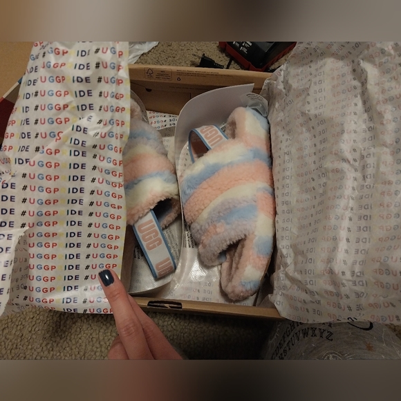 Ugg fluff yeah pride slide slippers cali collage size 8 - Picture 2 of 10